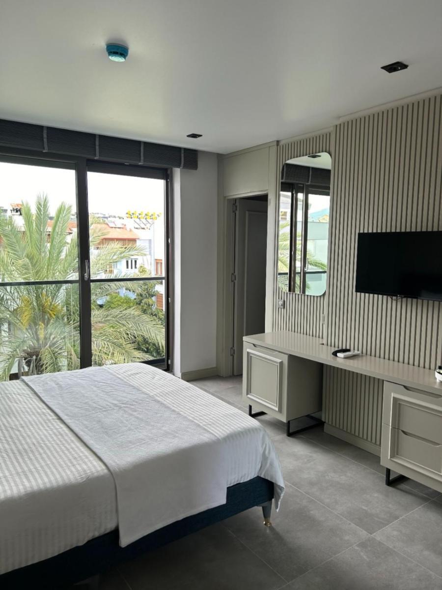 Sam Hotel