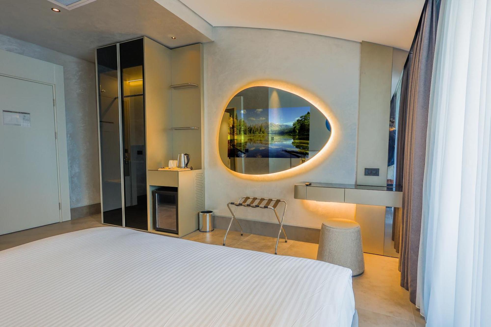 Hotel Four Hills 3*