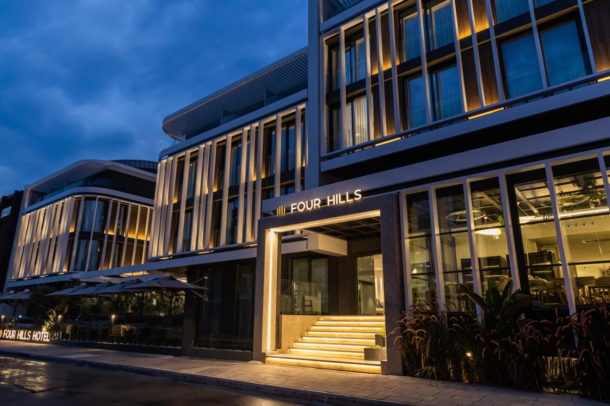 Hotel Four Hills