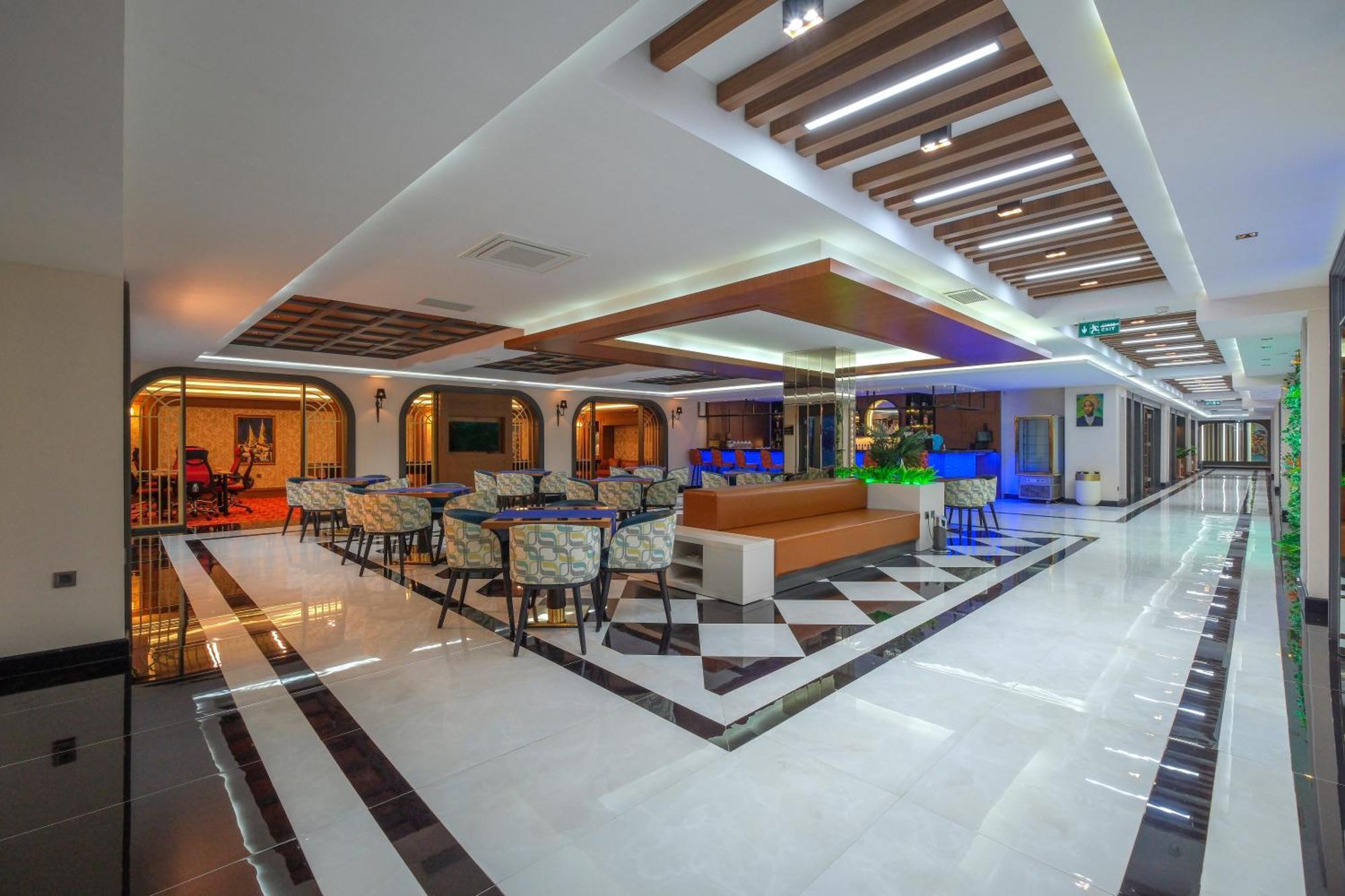Hotel Elysium Deluxe