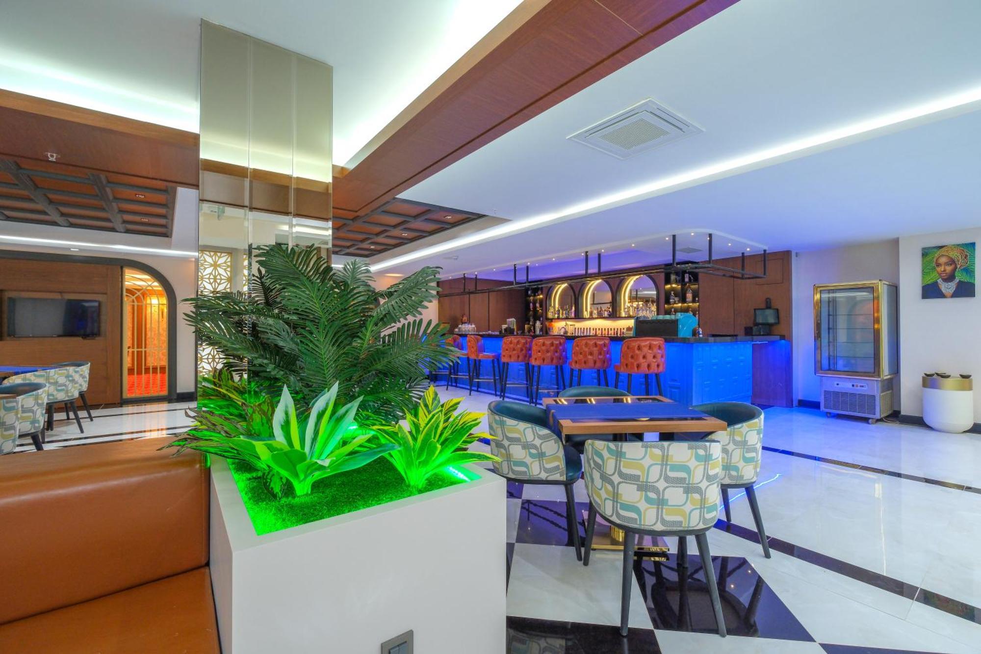 Elysium Deluxe Hotel Antalya