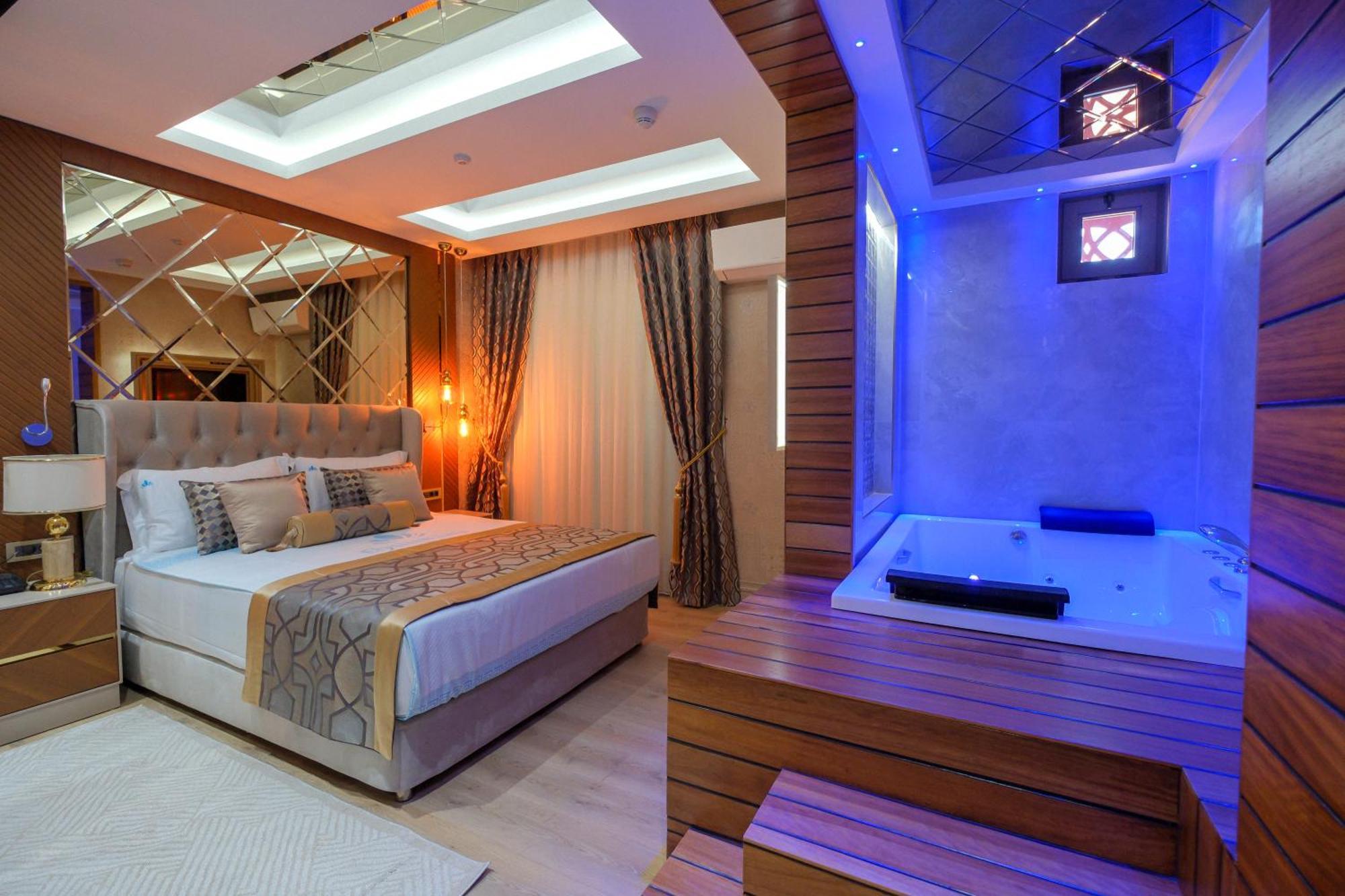 Elysium Deluxe Hotel