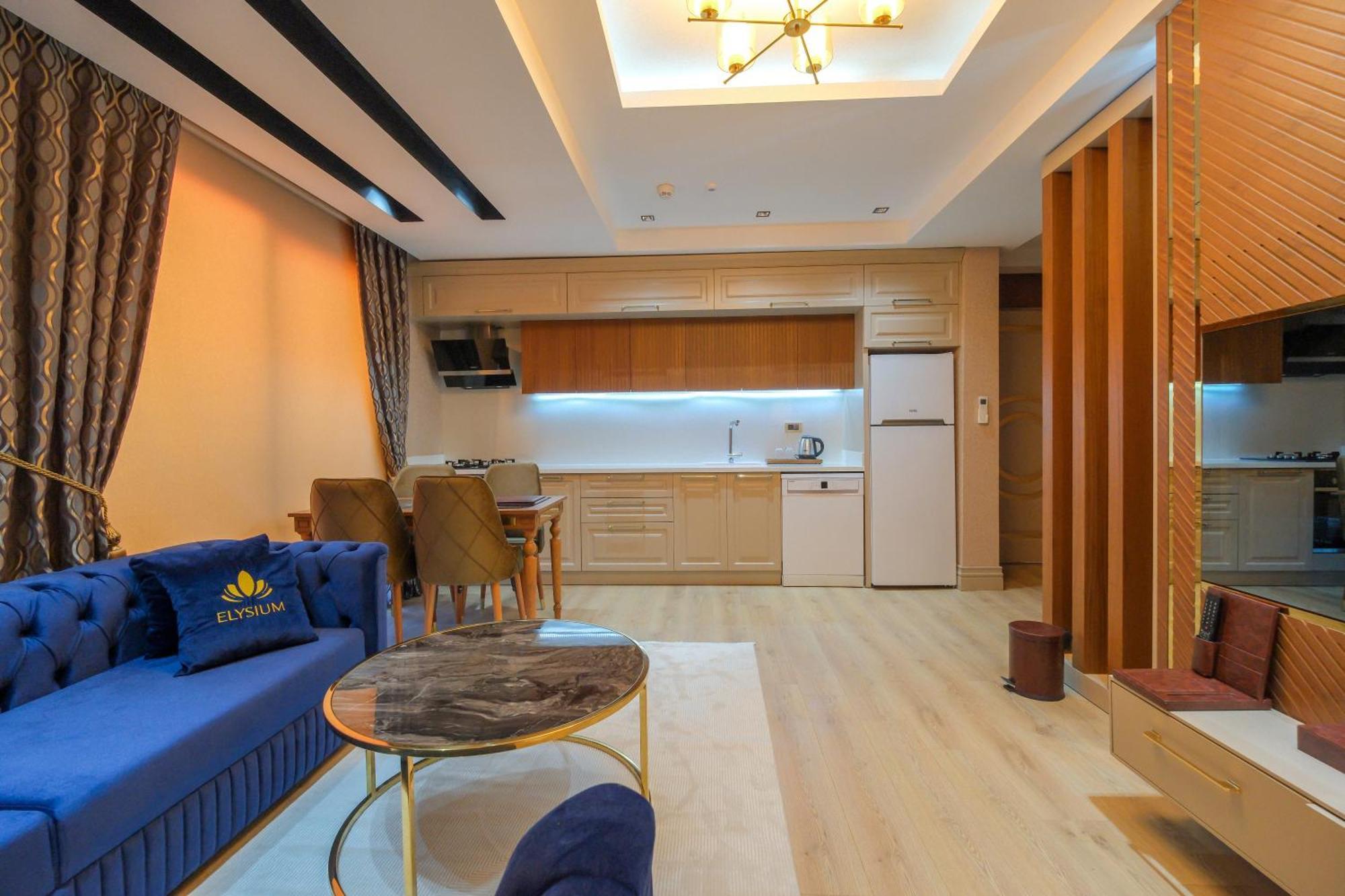 Elysium Deluxe Hotel