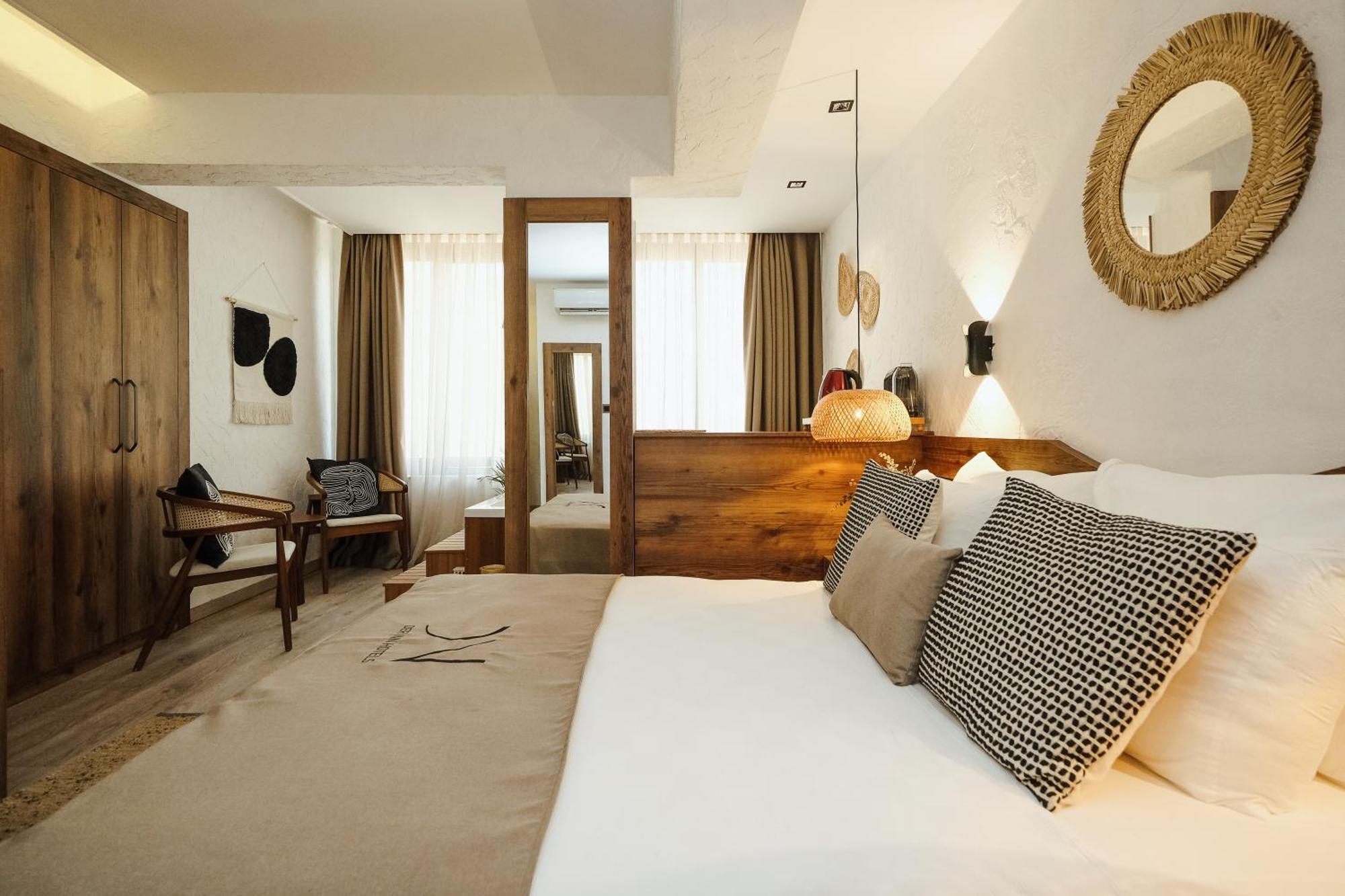 Der Lara Hotel