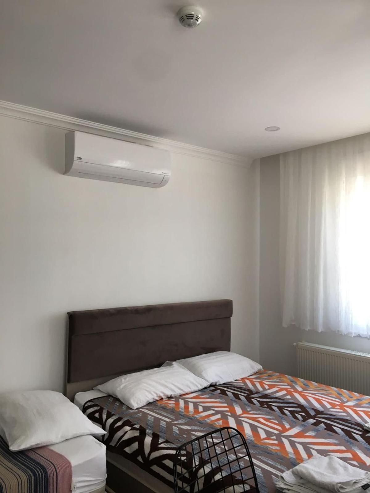 Apartment Koepruebasi Aile
