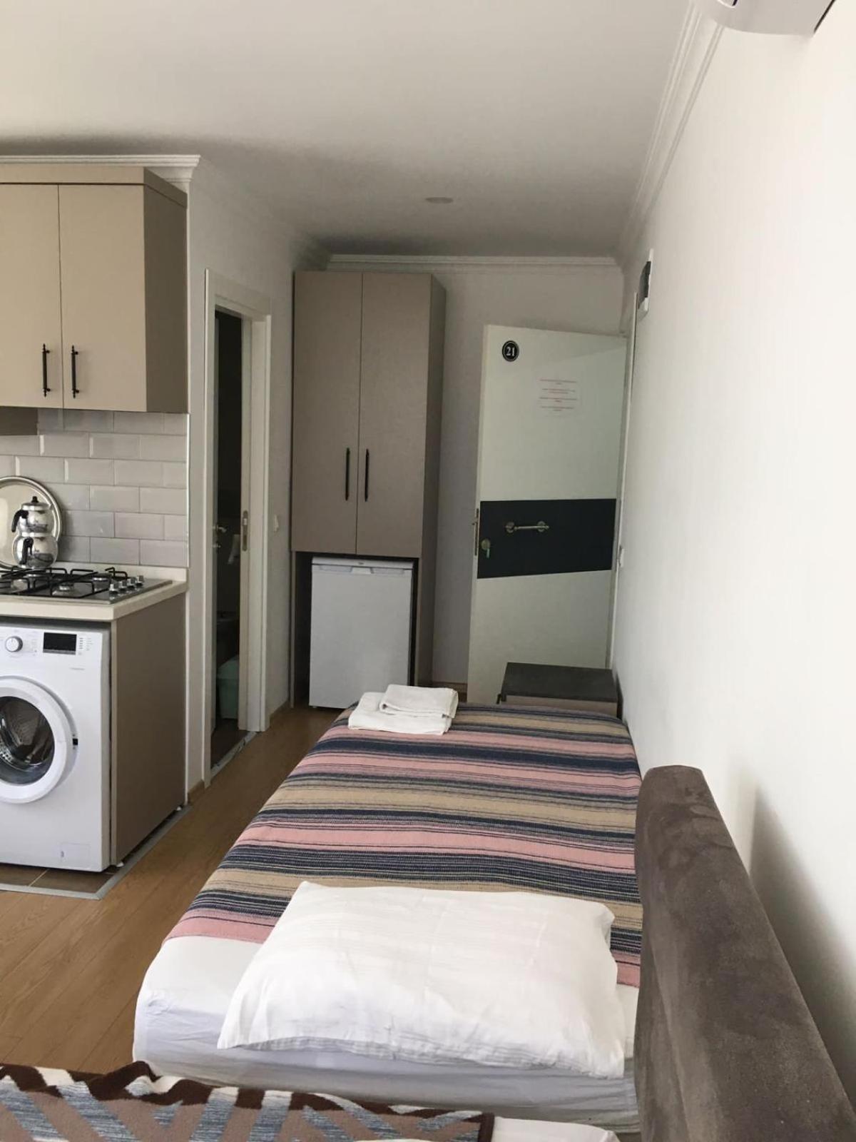 Apartment Koepruebasi Aile *