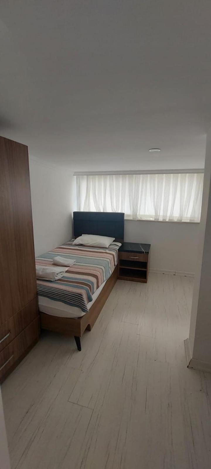 Apartment Koepruebasi Aile