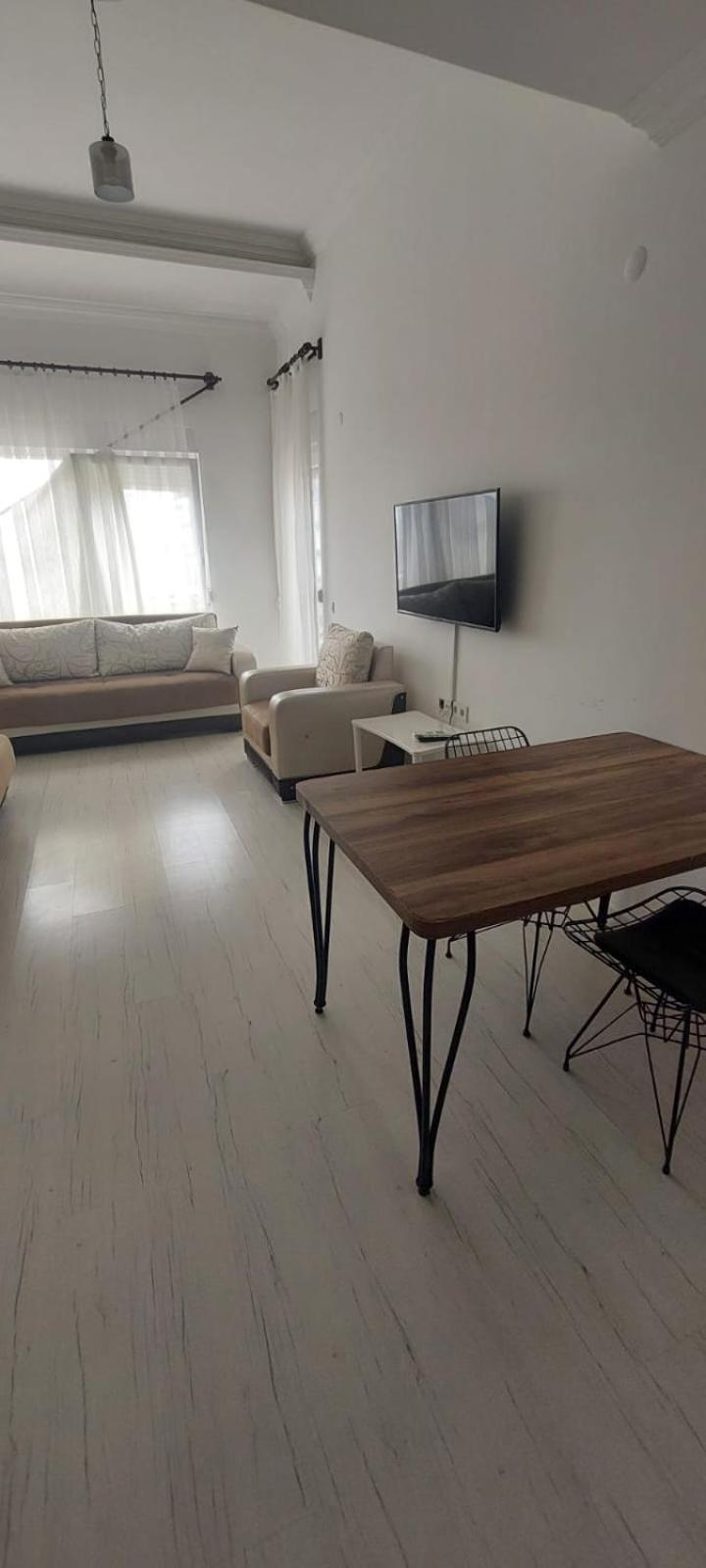 Apartment Koepruebasi Aile Antalya