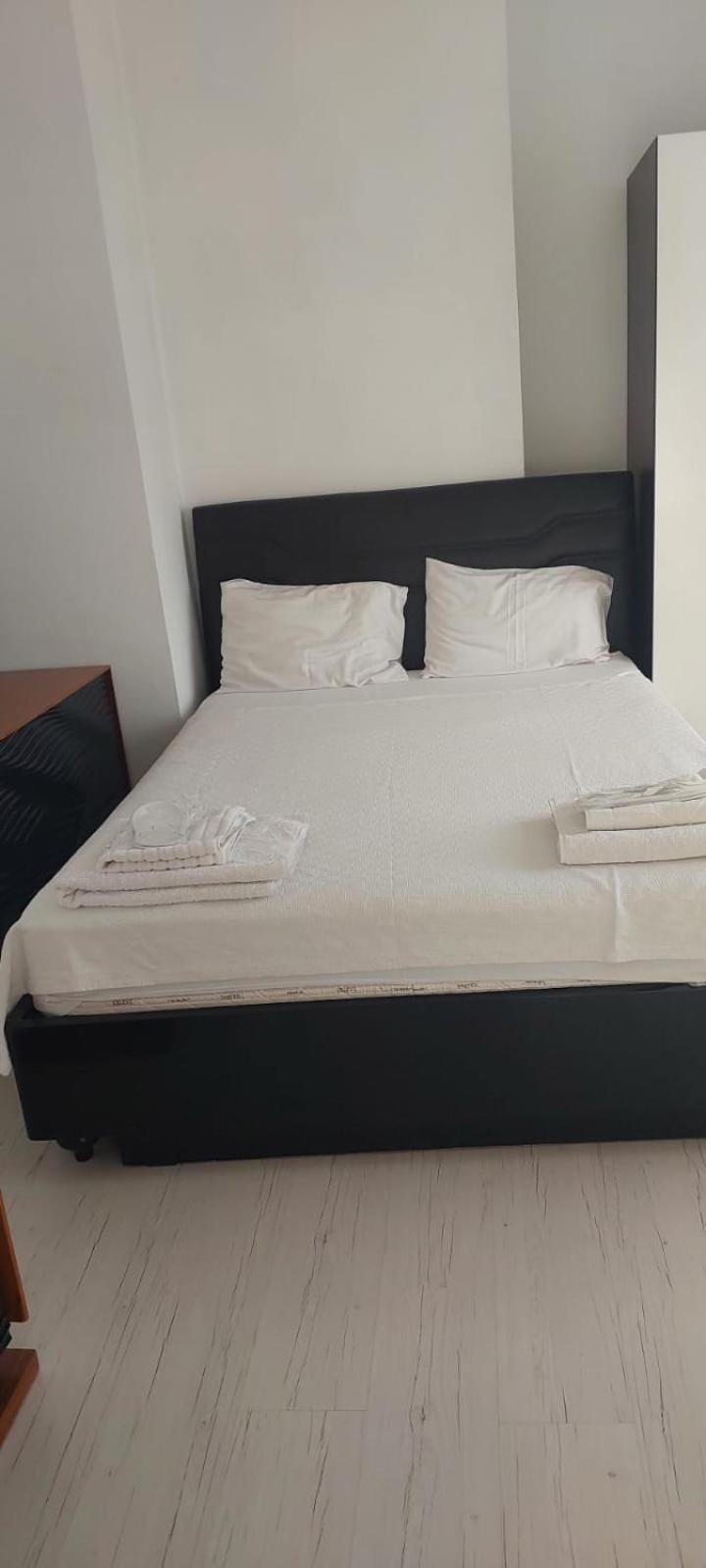 Apartment Koepruebasi Aile