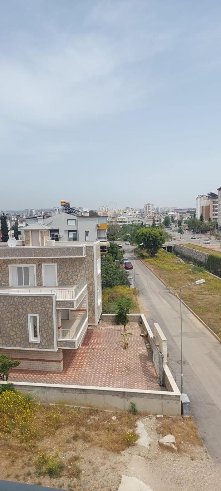 Koepruebasi Aile Apartment