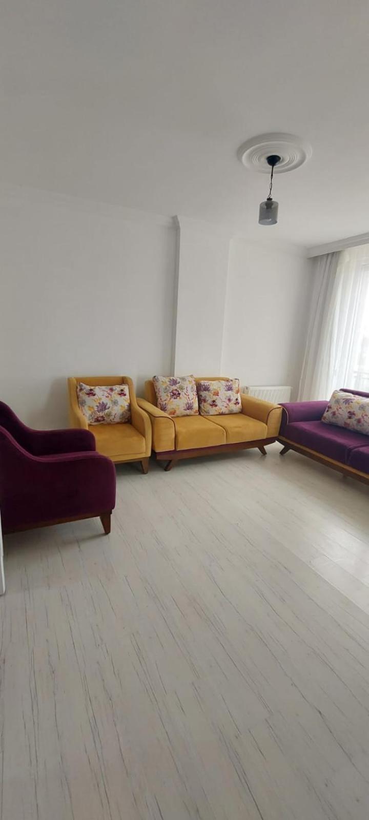 Apartment Koepruebasi Aile