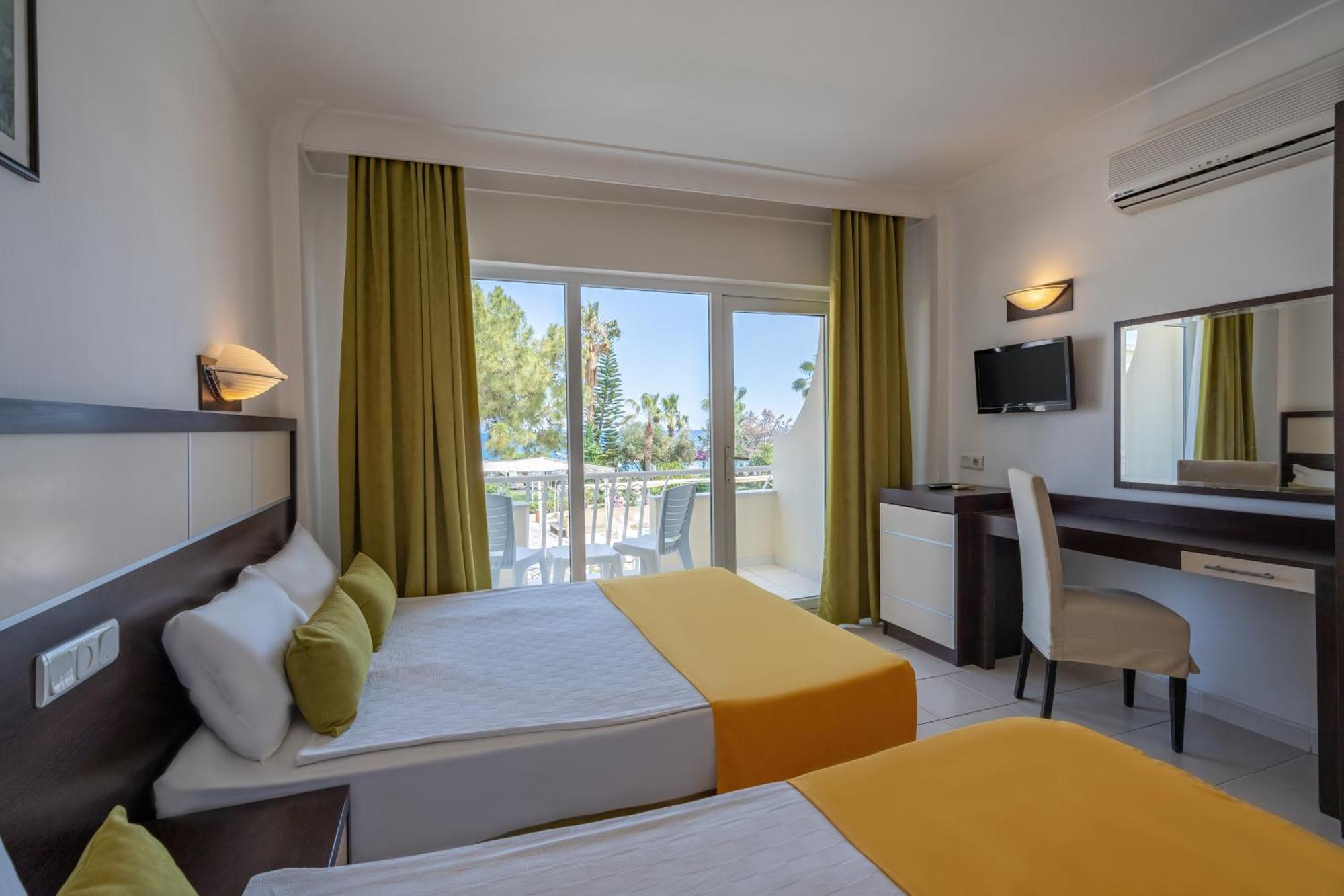 Club Marakesh Hotel