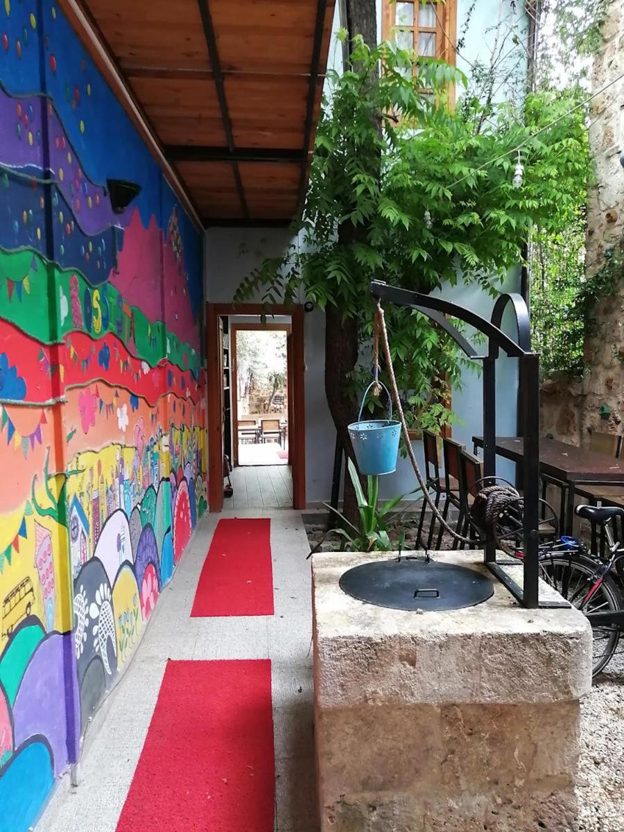 Hostel Kuyu Beergarden *