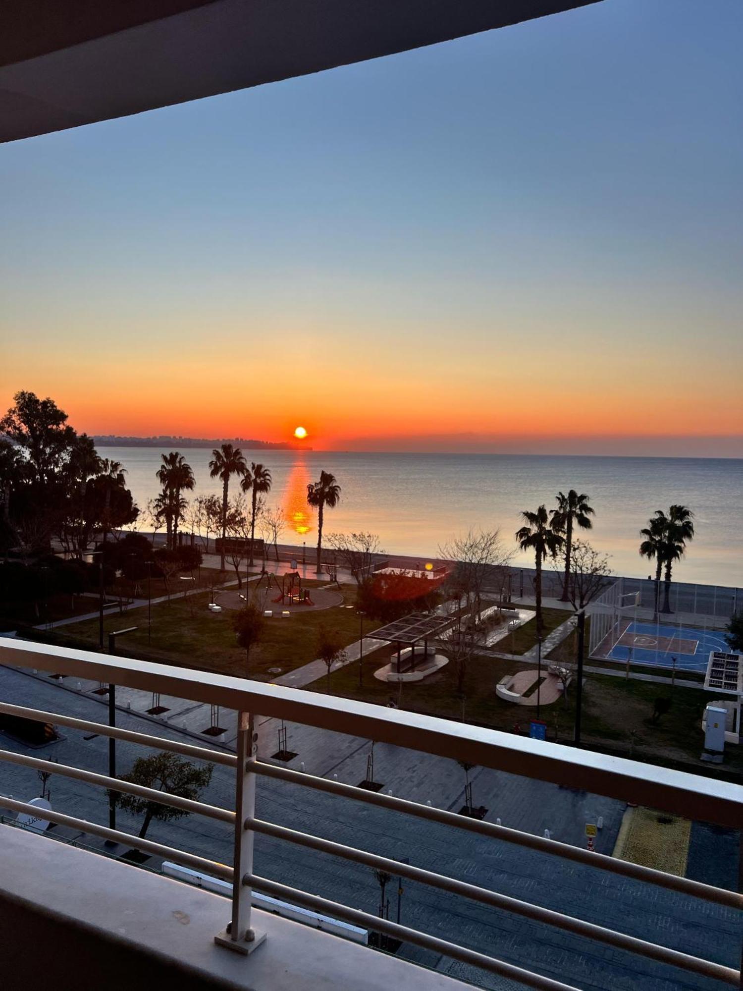 Reo - Ex Pacco Hotel Antalya