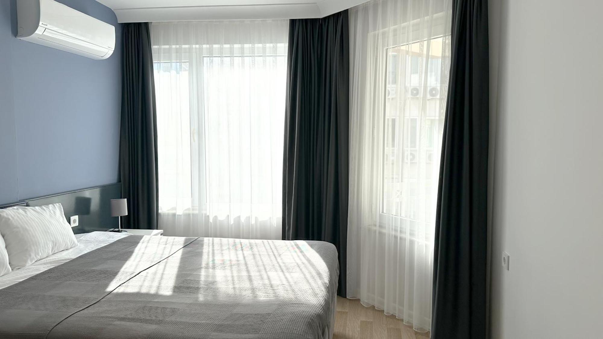 Skovde Apartment *