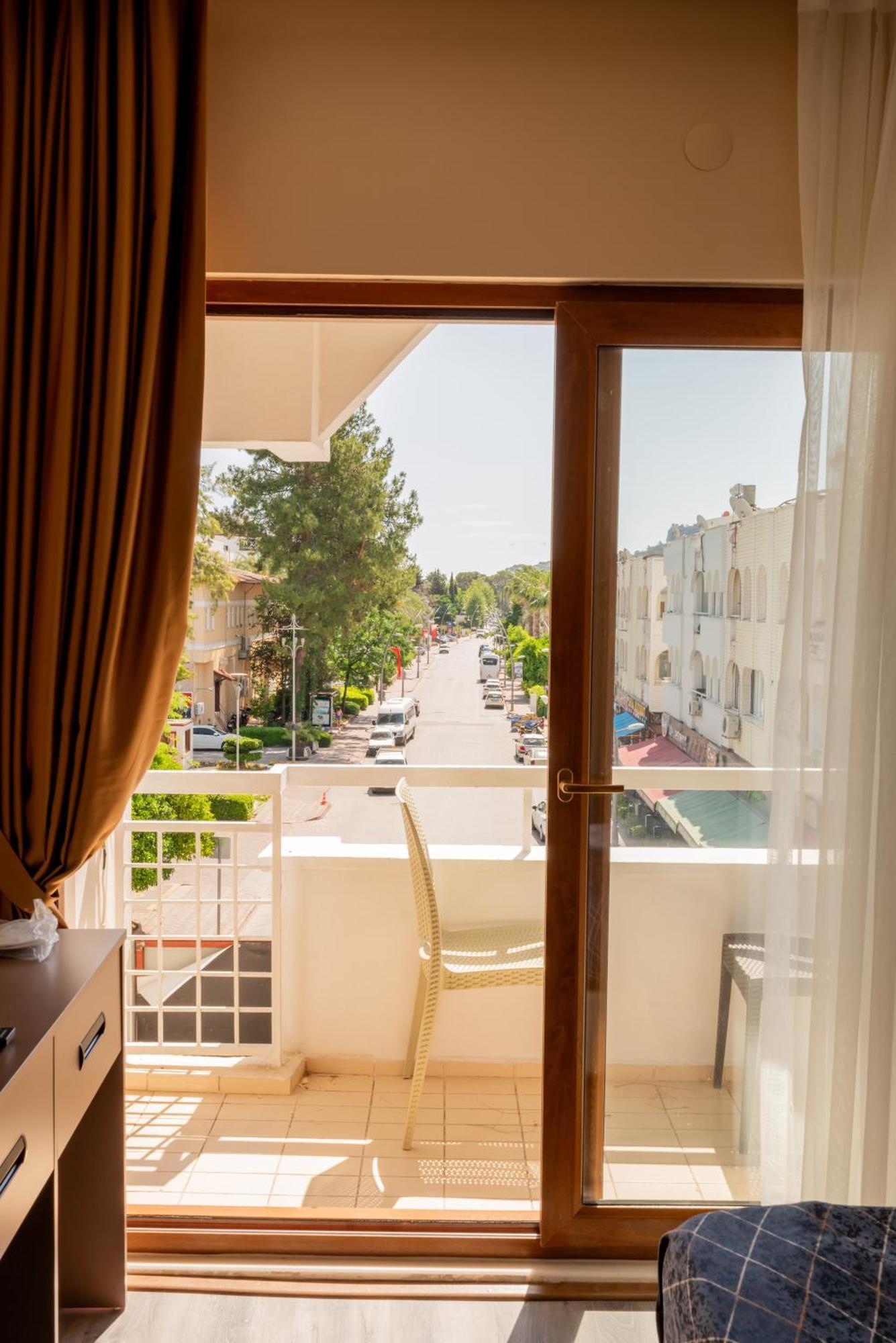 Otel Vois Kemer