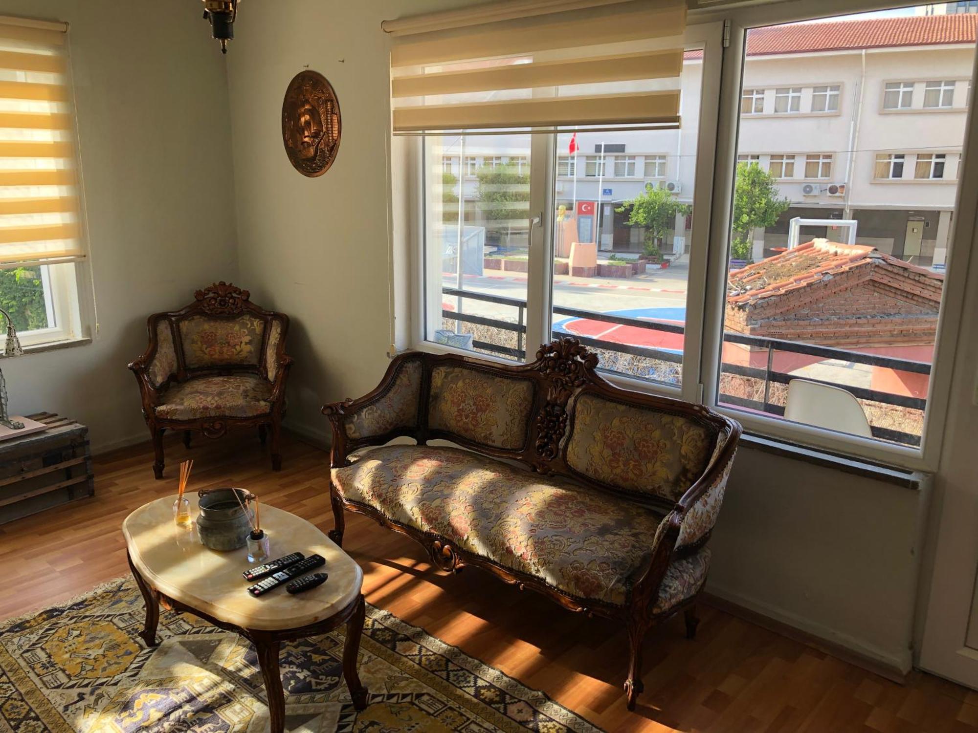 Tarihi Kaleici Muethis Lokasyon 2+1 Uygun Fiyat * Antalya