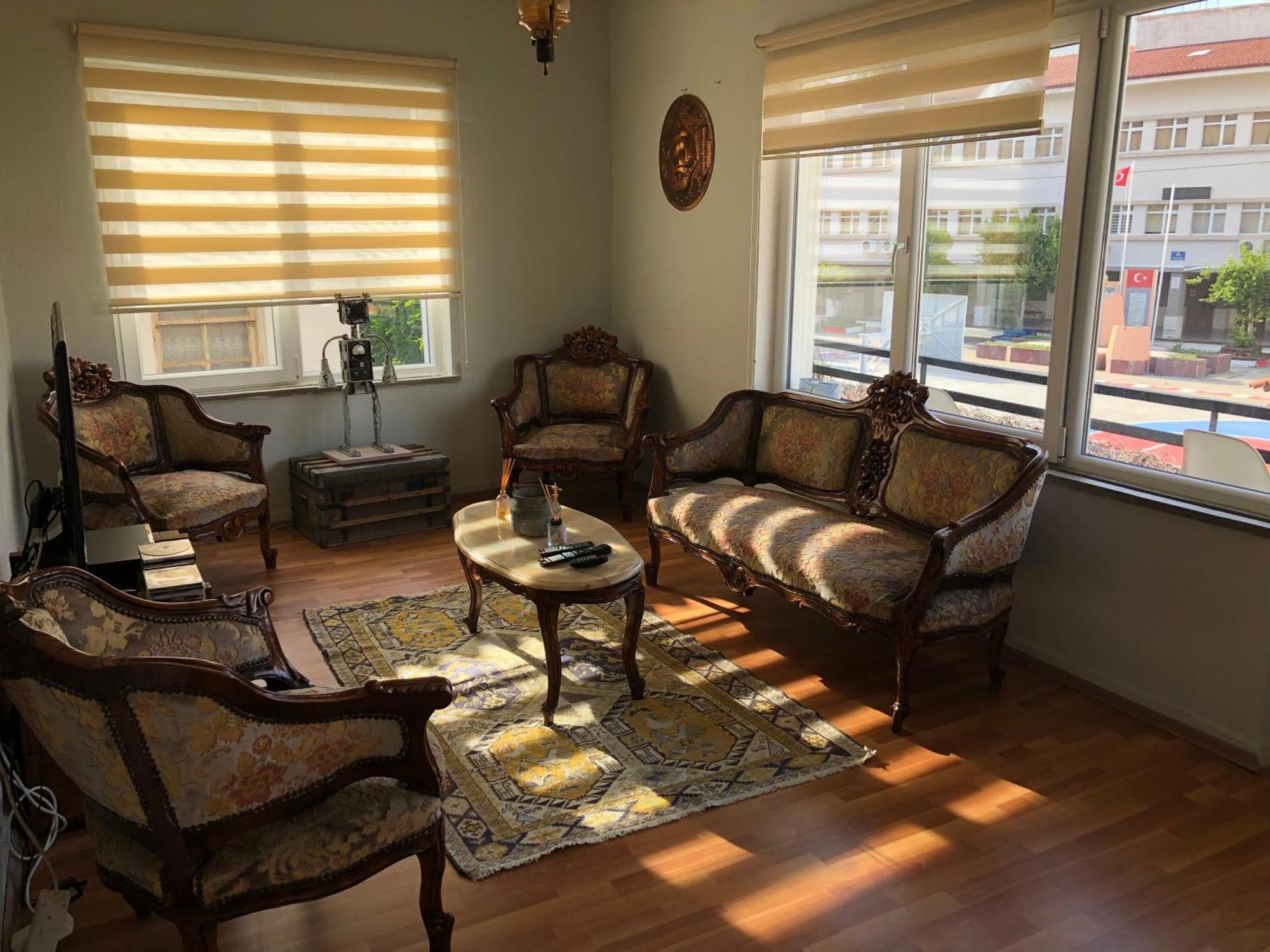 Apartment Tarihi Kaleici Muethis Lokasyon 2+1 Uygun Fiyat Antalya