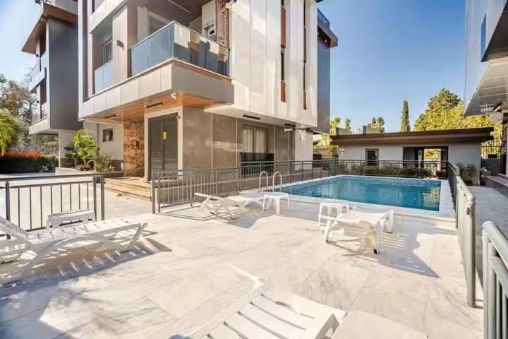 Diker Port Apartment