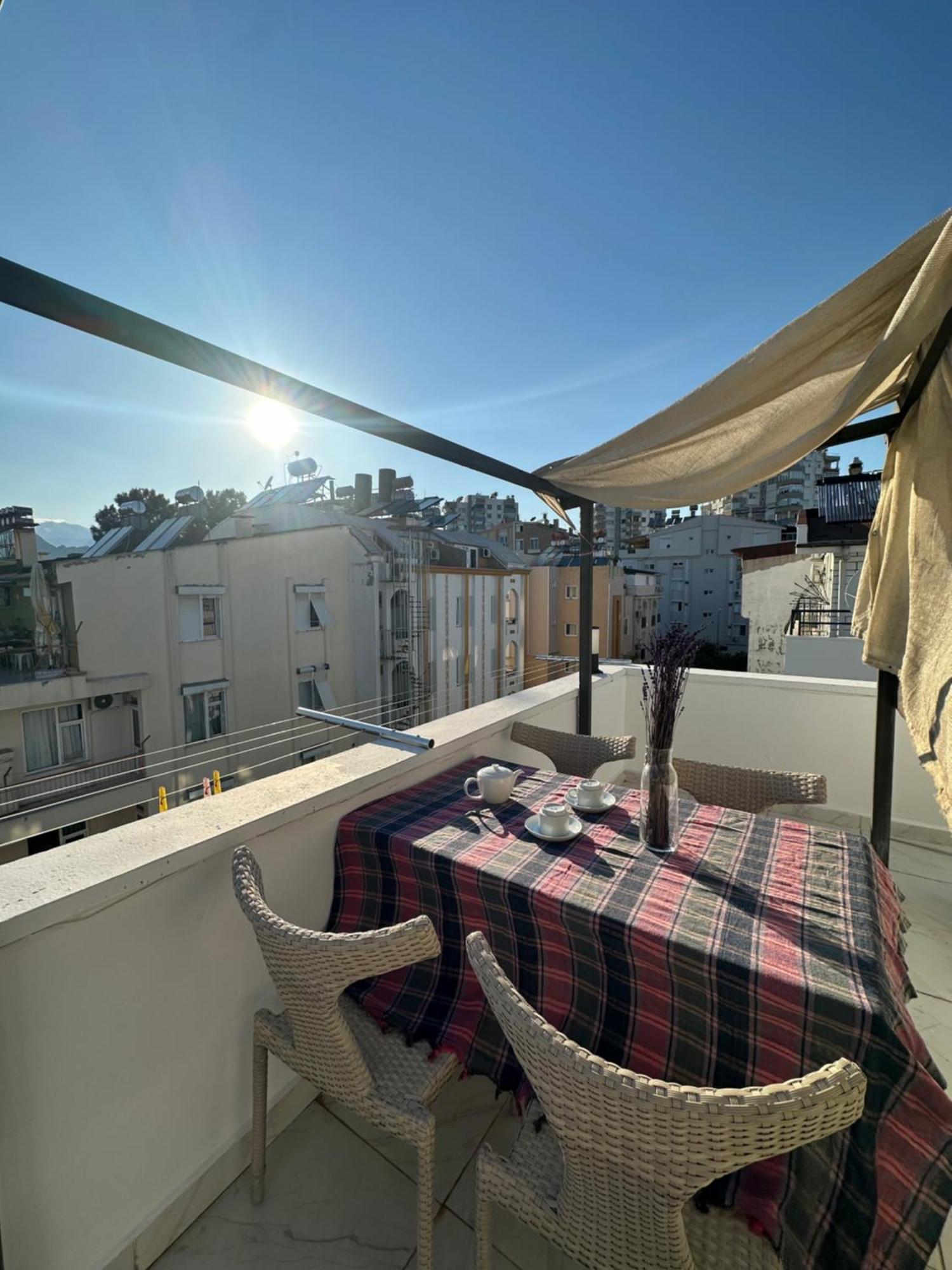 Hotel Serenity