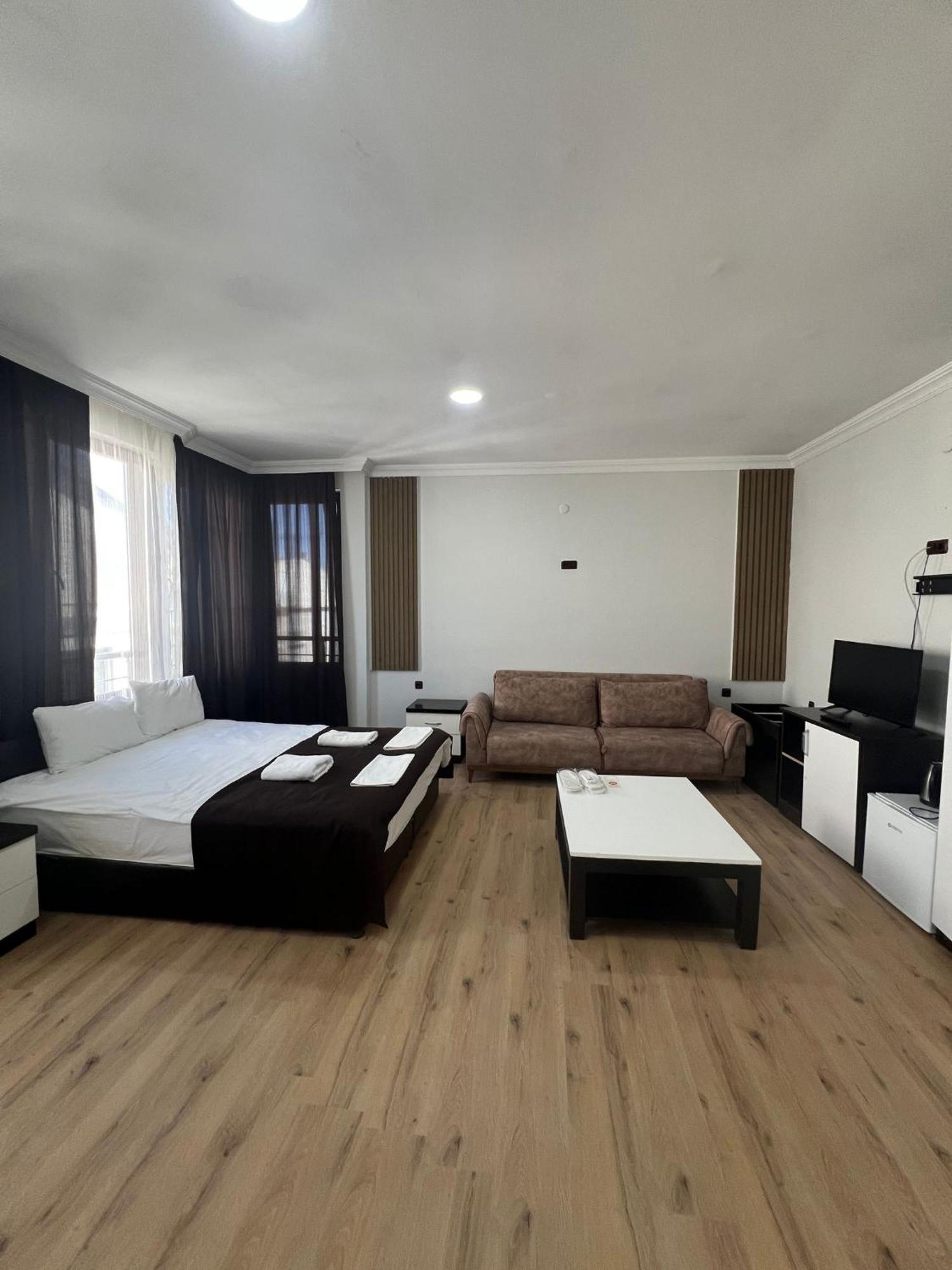 Hotel Kolibry Sv 2*