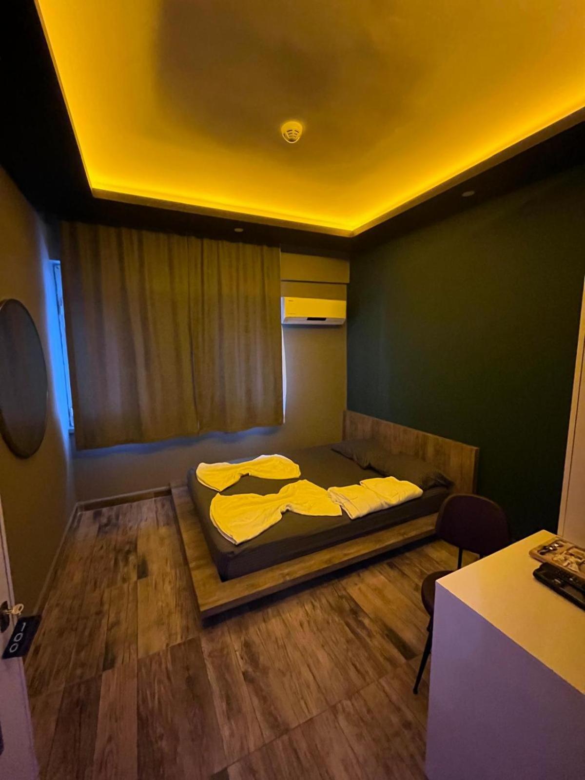 Yakamoz Apartment *