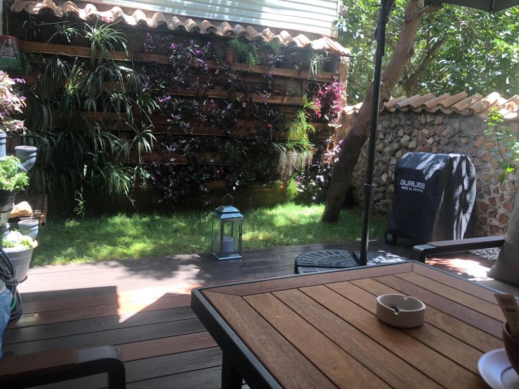 Kaleici Muestakil Kisiye Oezel Bahceli Muestakil * Antalya