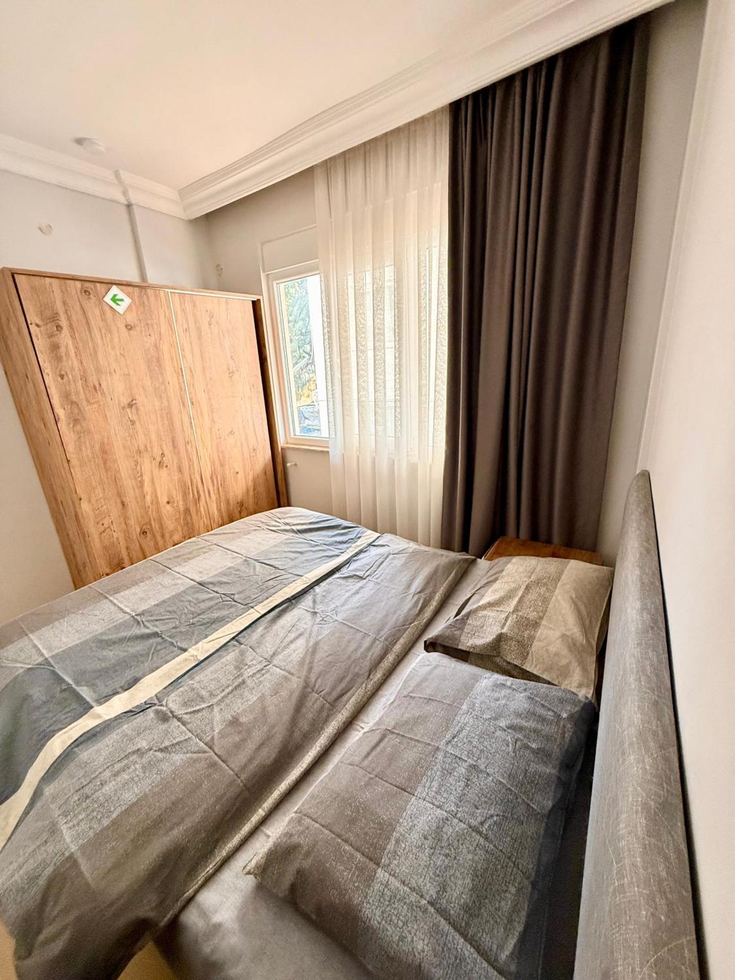 Apartment Konyaalti Plajina Yuerueme Mesafesinde Merkezi Konum Antalya