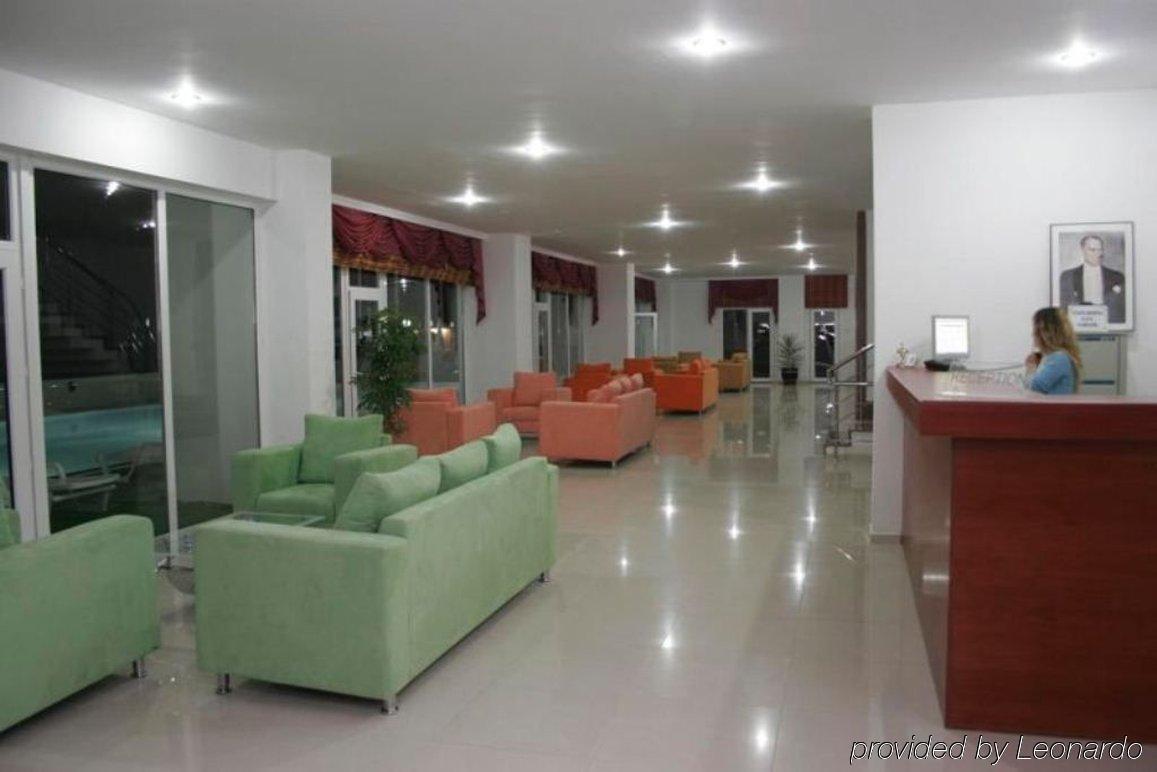 Hotel Kristal 3*