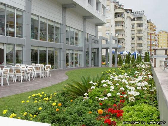 Hotel Blue Garden