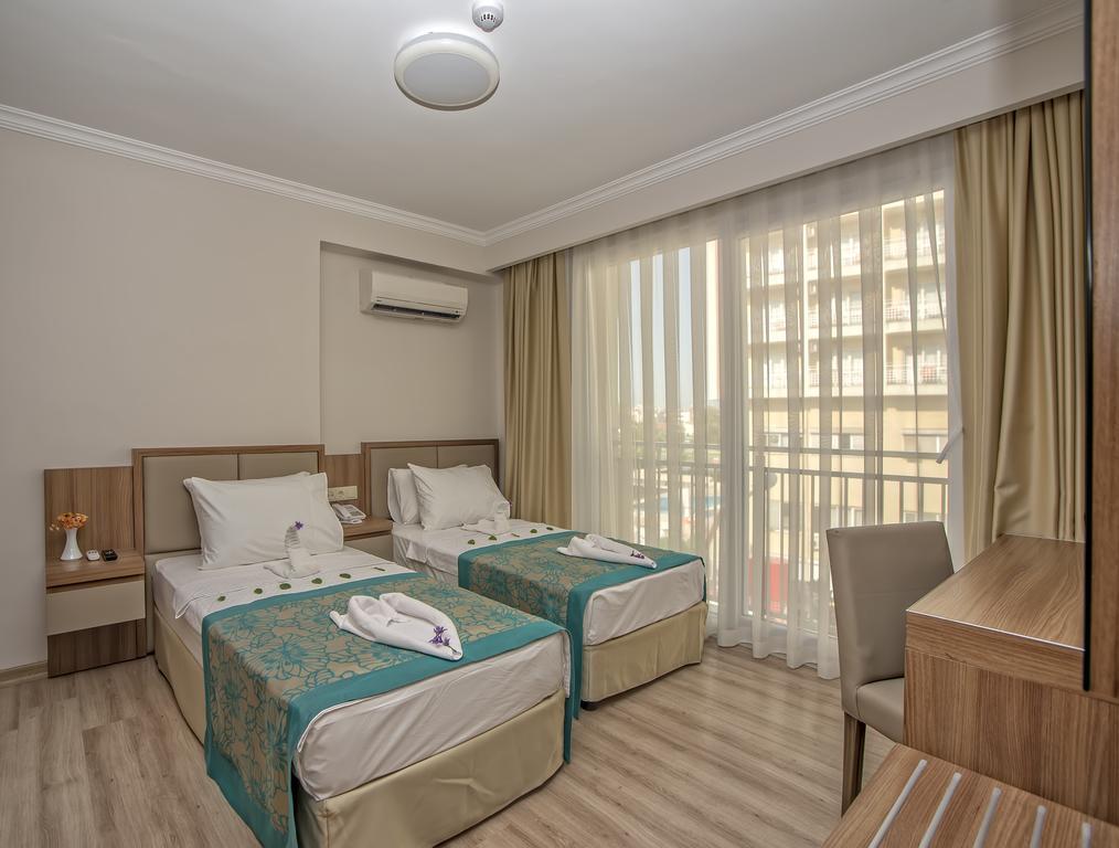 Mandalin Hotel 3*