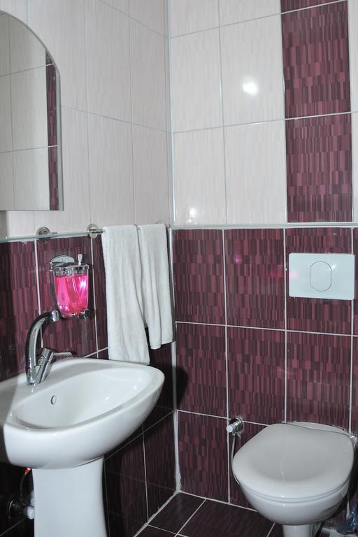 Demirci Otel