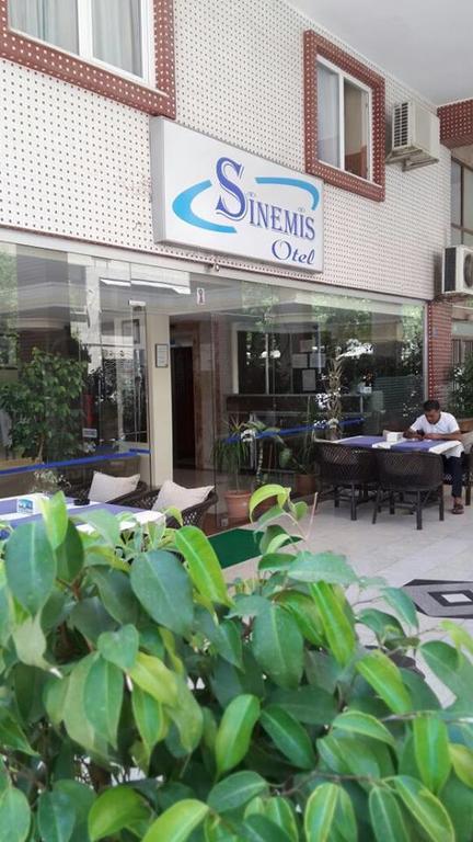Sinemis