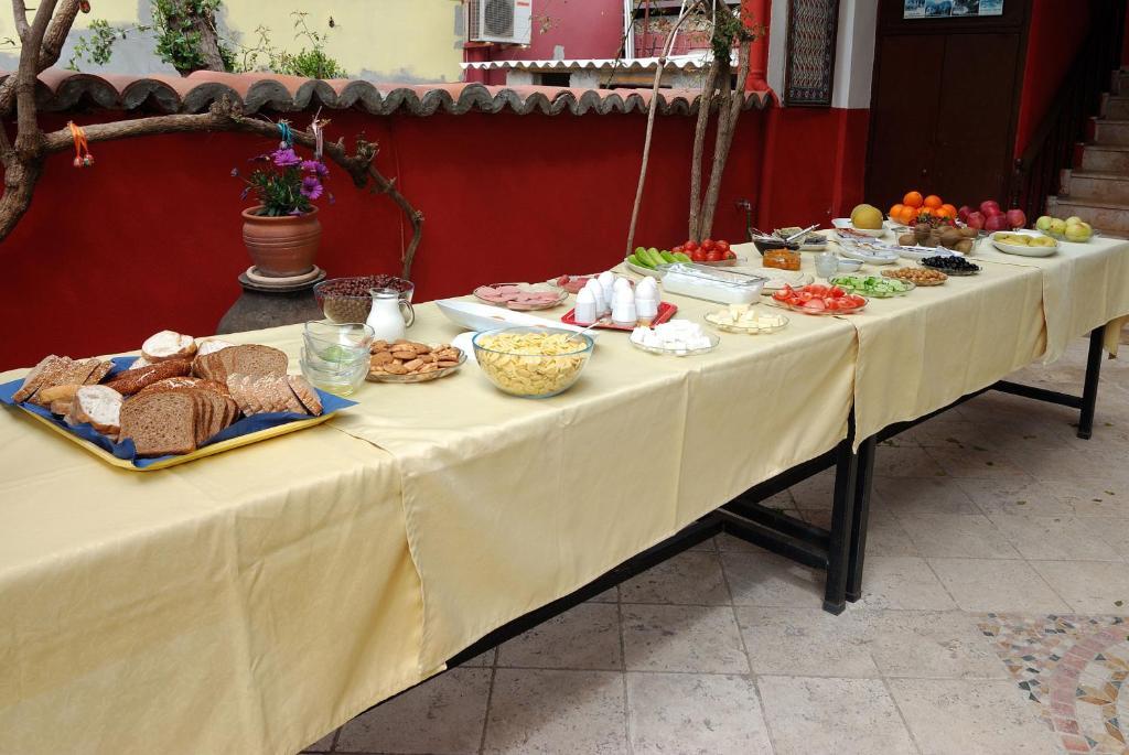 Hotel Dantel 3*