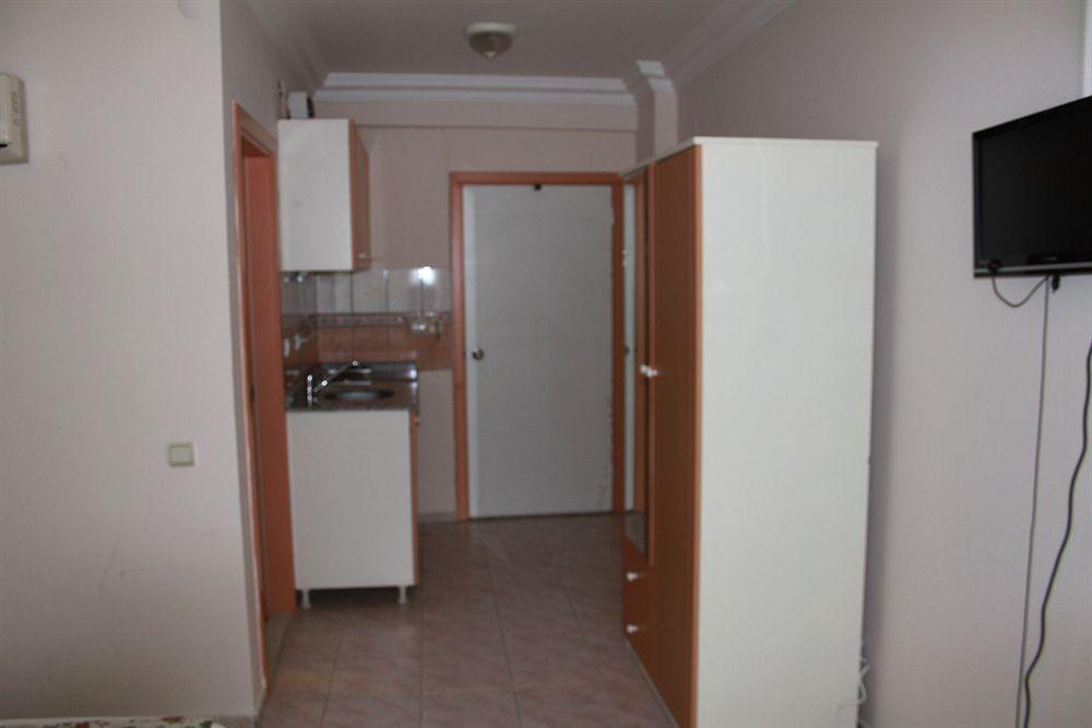 Granada Otel 3*
