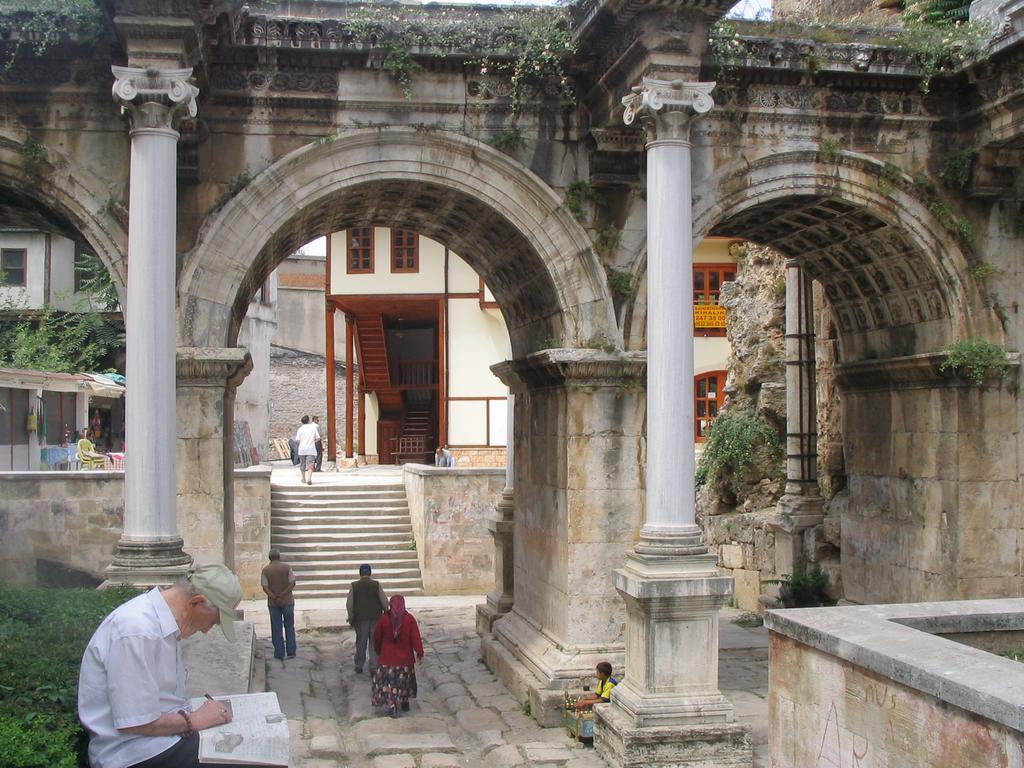 Ersoy Efe