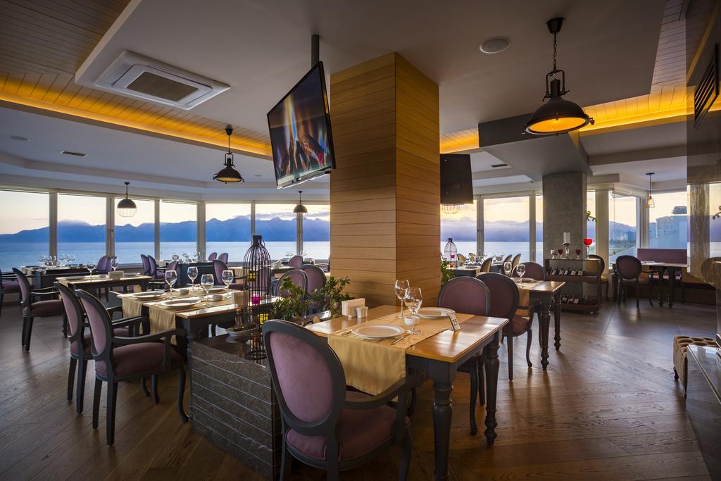 Altes Hotel 3*