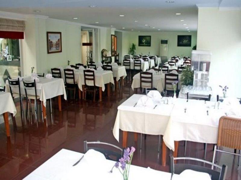 Lara Dinc Hotel