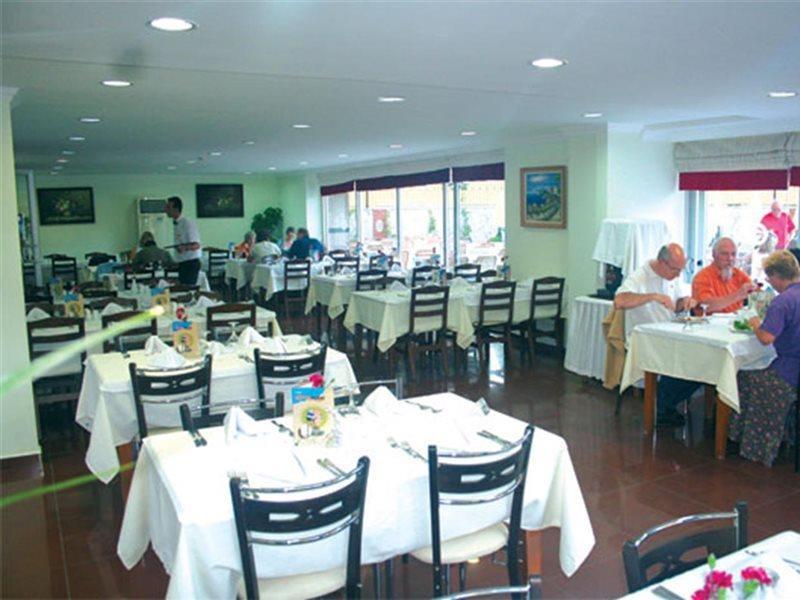 Lara Dinc Hotel 3*