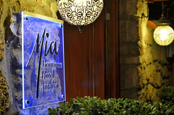 Mia Hotel