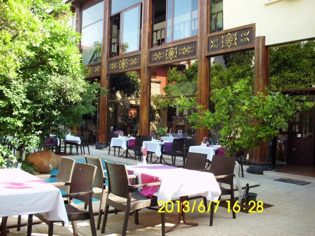 Perla 3*