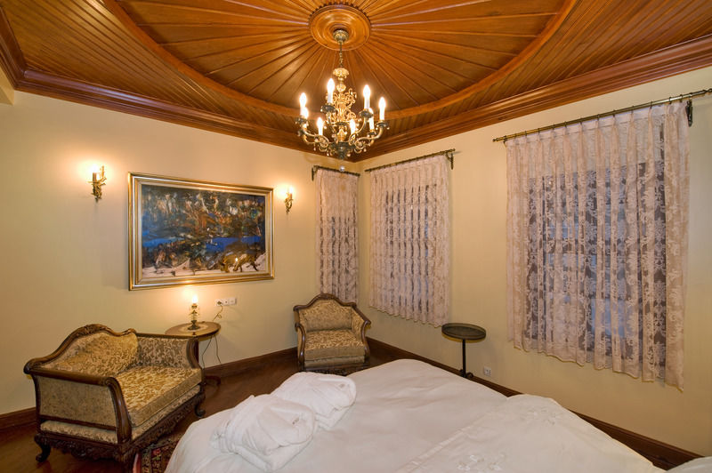 Delight Deluxe Kaucuk (adults Only) 3*