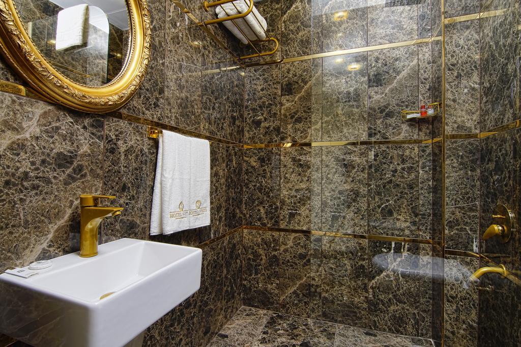 S White Hotel Antalya