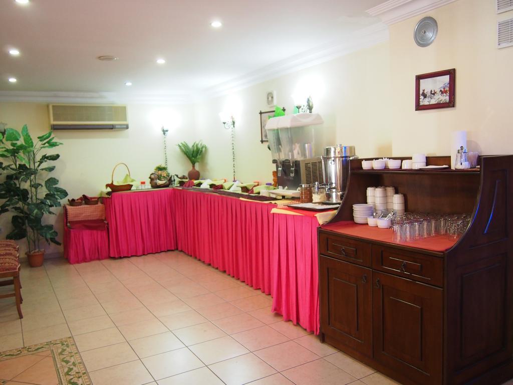 Reutlingen Hof Otel Antalya