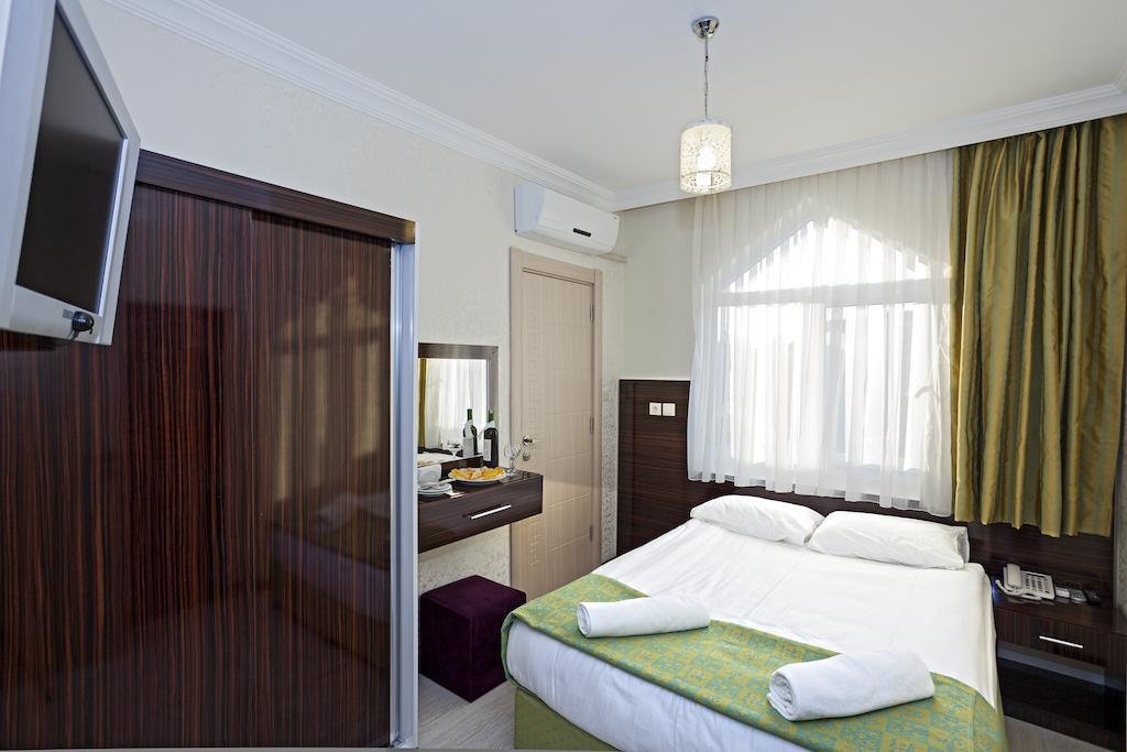 Hotel Sato