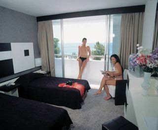 Blue Garden Hotel