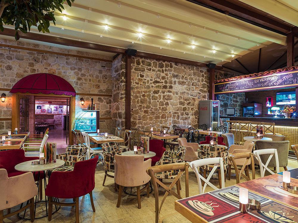 Goodman & Bistro Hotel