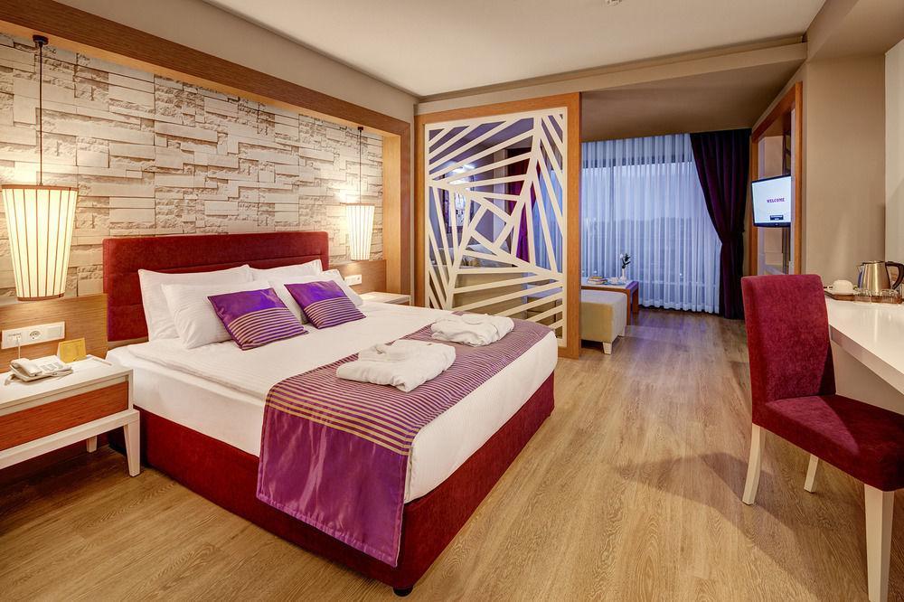 Hotel Jacaranda Antalya