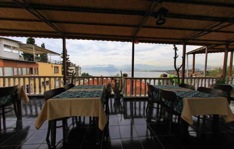 Gasthof Bacchus 2*