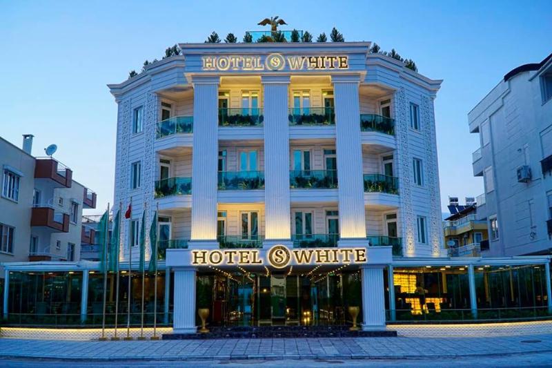 S White Antalya